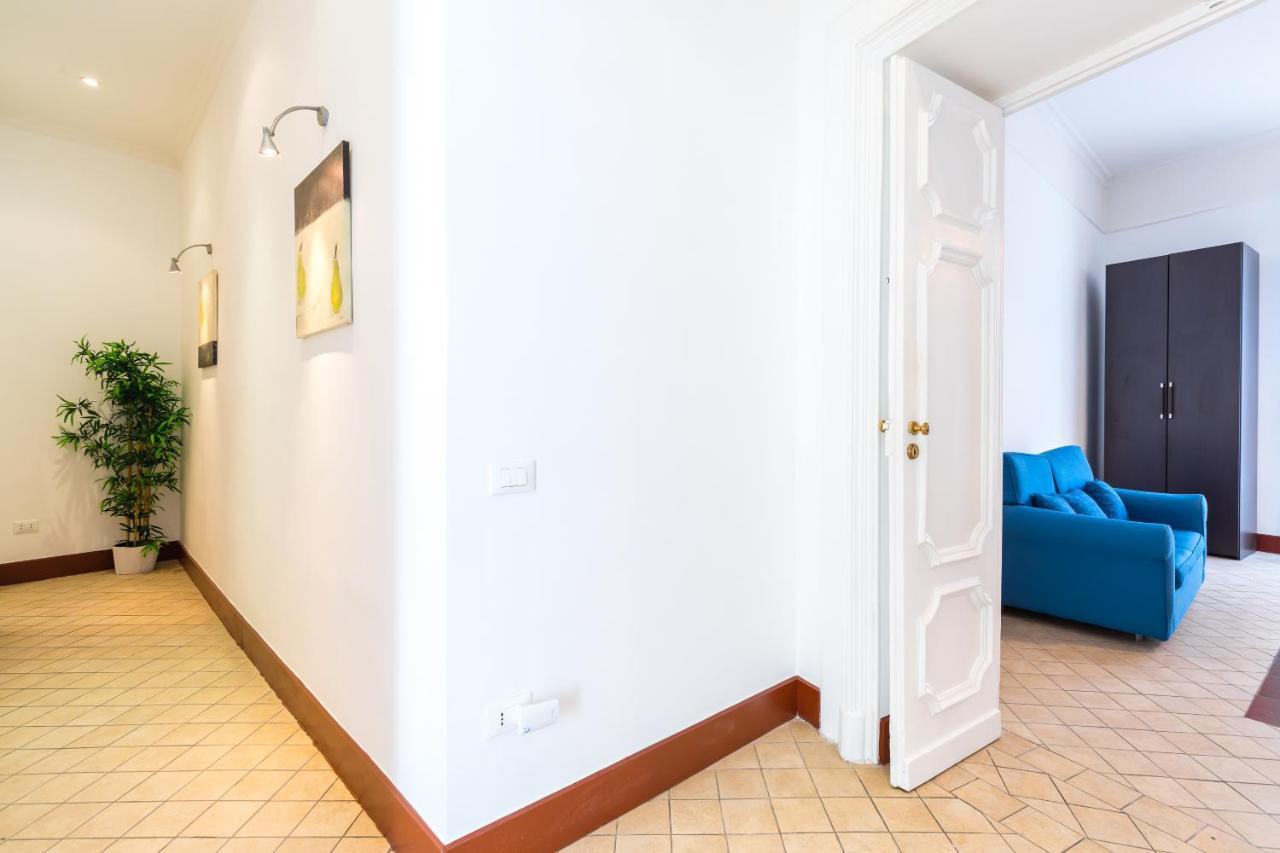Lopez 20 A Big Family Apartment By Napoliapartments Eksteriør bilde
