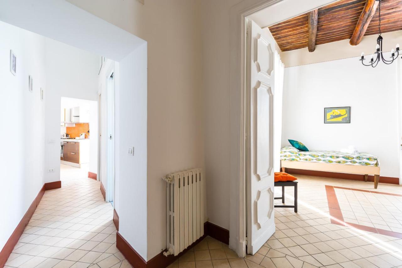 Lopez 20 A Big Family Apartment By Napoliapartments Eksteriør bilde